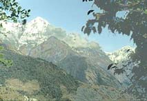 1Manaslu.jpg (7425 bytes)